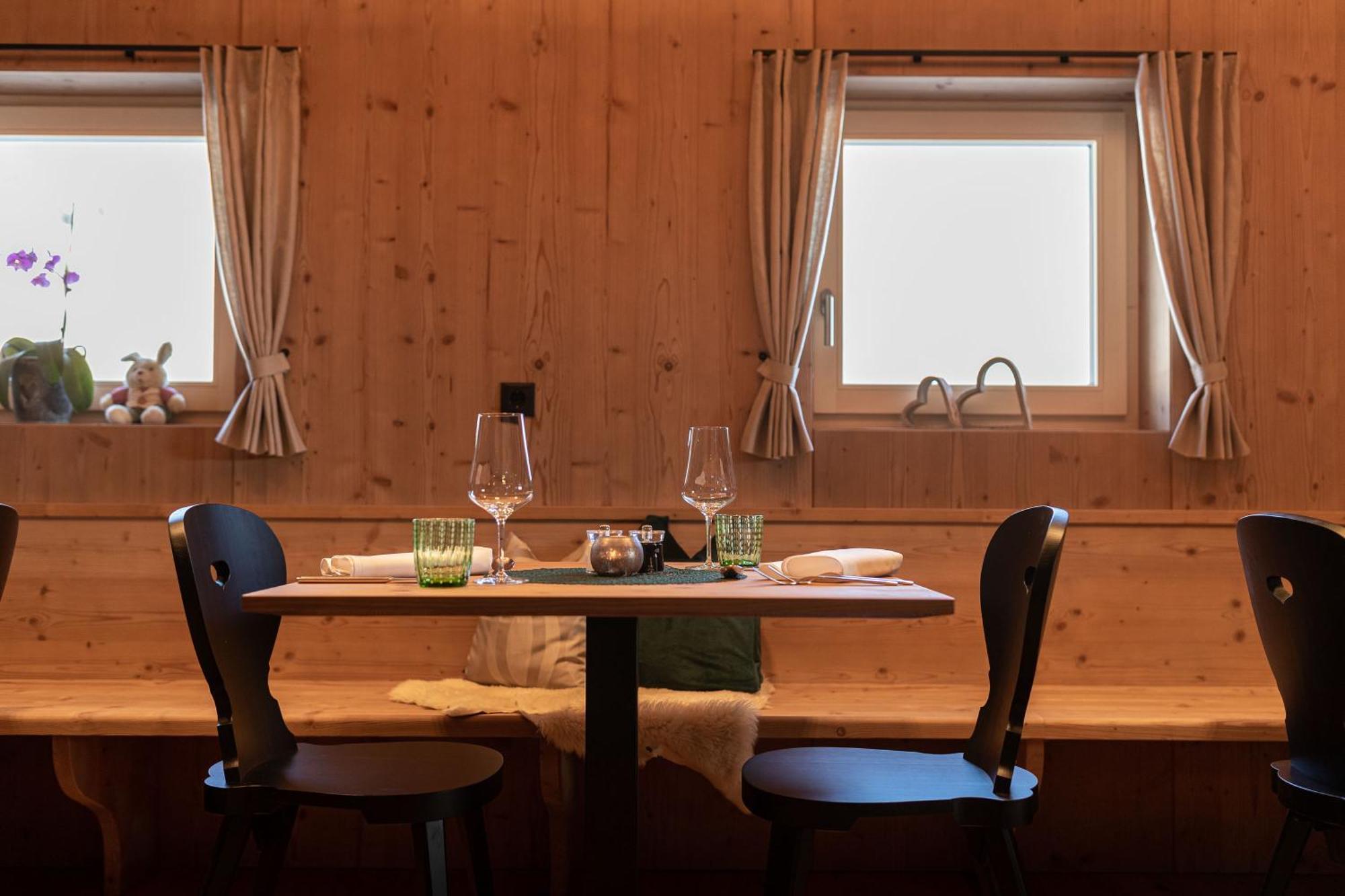 Alpine Life Hotel Anabel Кадіп'єтра Екстер'єр фото