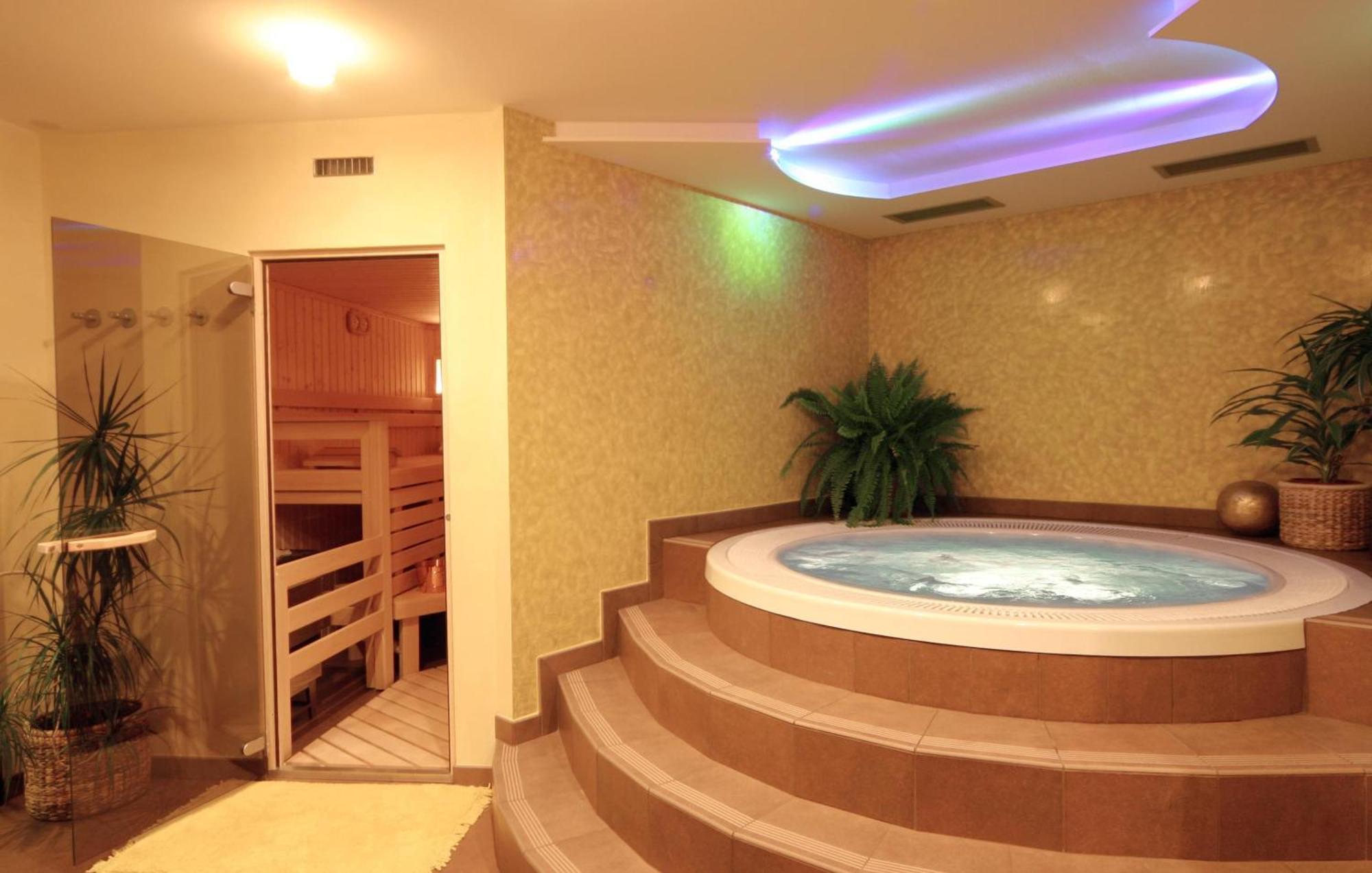 Alpine Life Hotel Anabel Кадіп'єтра Екстер'єр фото